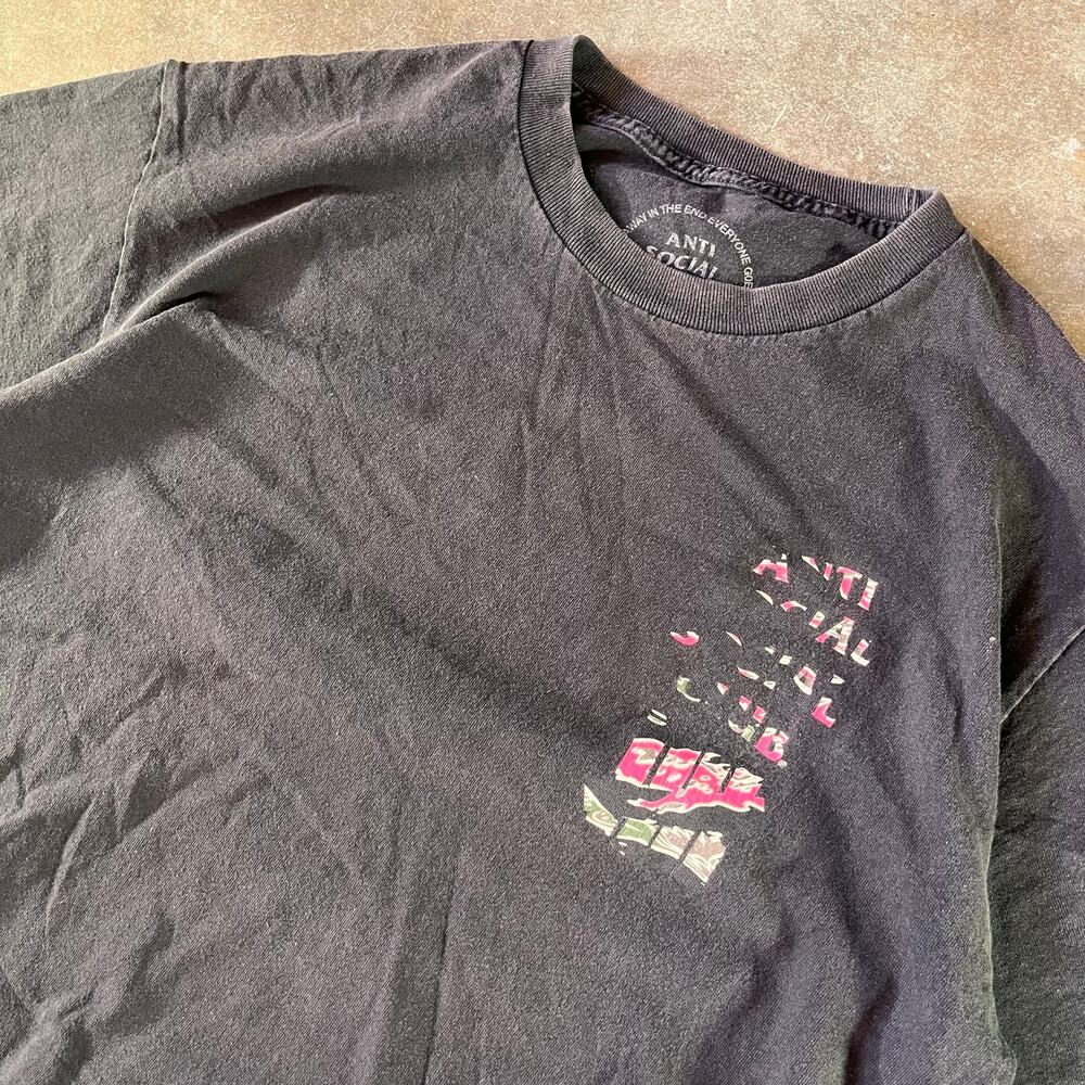Anti social club x undefeated green hydro dip graphic modern designer Tee Mens L
